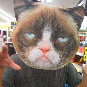 Meet your Posher, Douglas